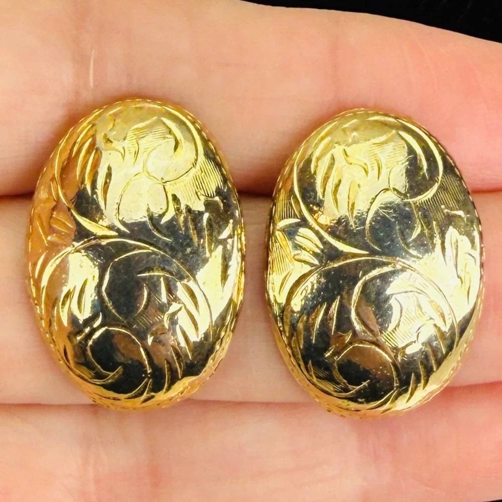 Vintage goldtone, etched puffed pierced earrings